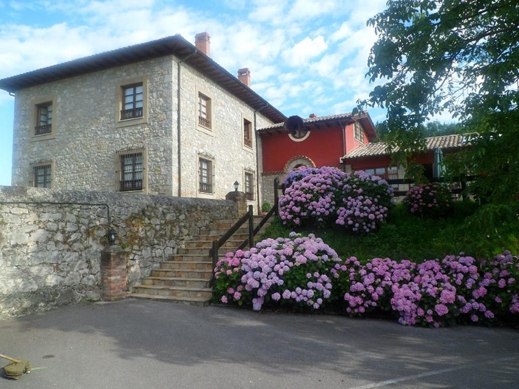 Hotel Rural Ovio Nueva De Llanes Exterior foto